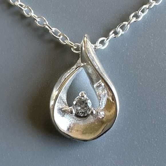 Teardrop Sterling Silver Necklace with Stones - Picture 9 of 10